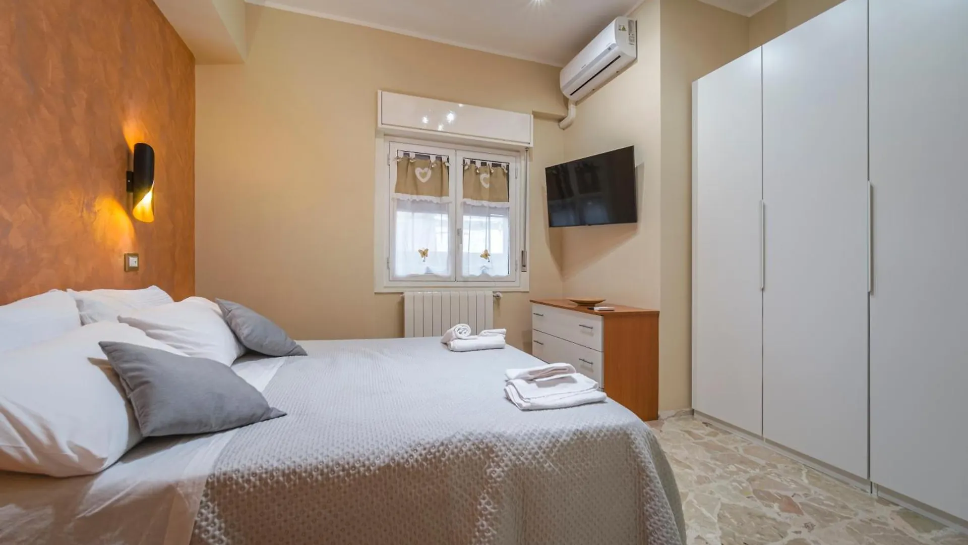 Casa Stretto Di Messina Apartment Italy